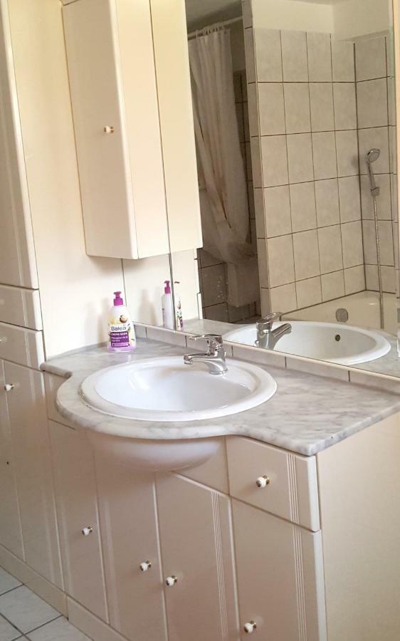 Apartment Live In The Mkk